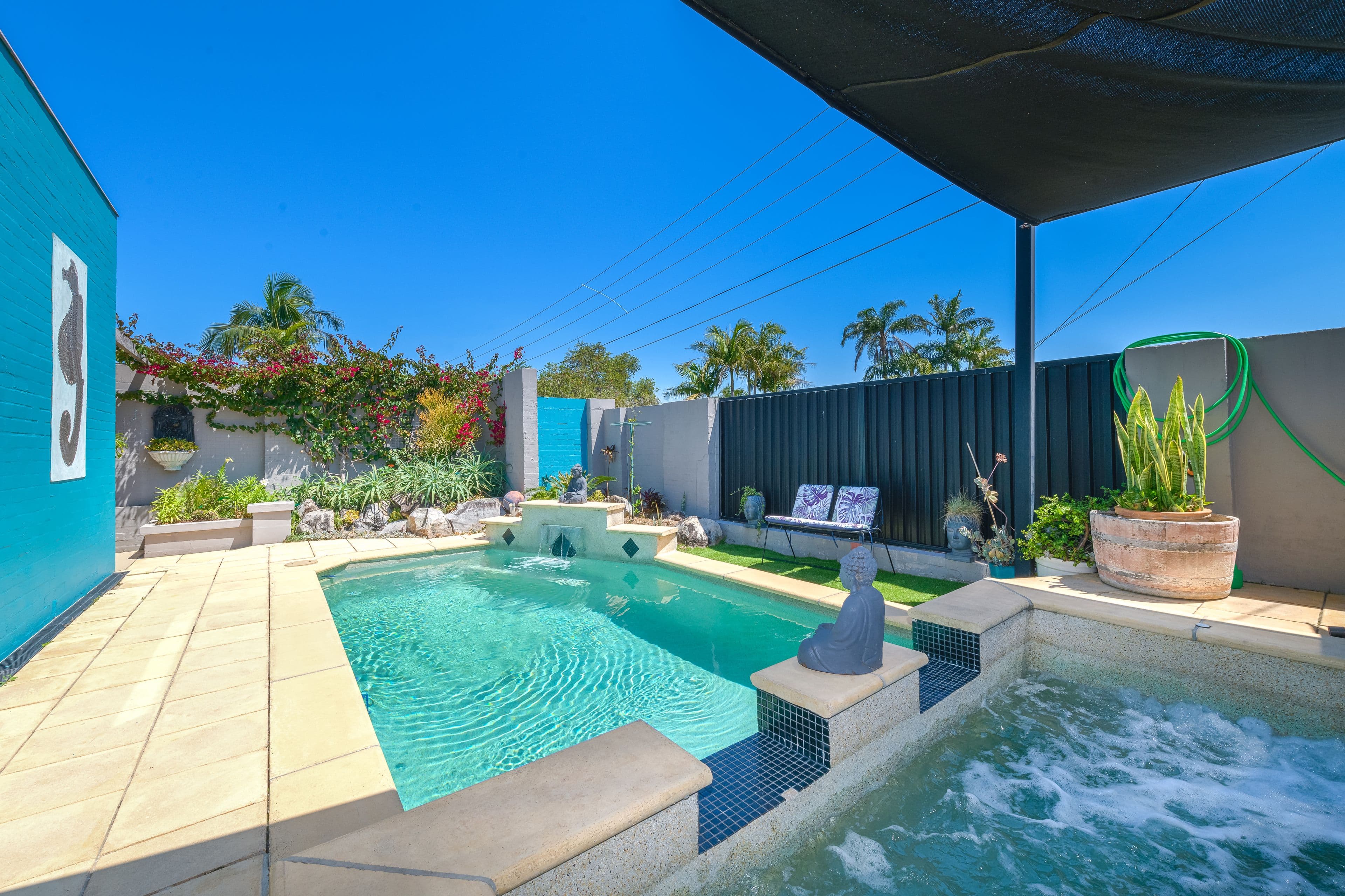 9 Lergessner Street, Biggera Waters QLD 4216, Biggera Waters - Thumbnail 2