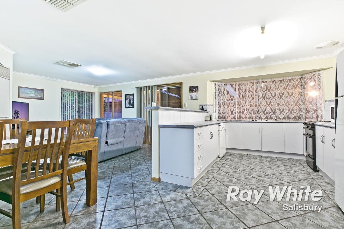 15 Nicholas Avenue, SALISBURY HEIGHTS SA 5109, Salisbury Heights - Thumbnail 2