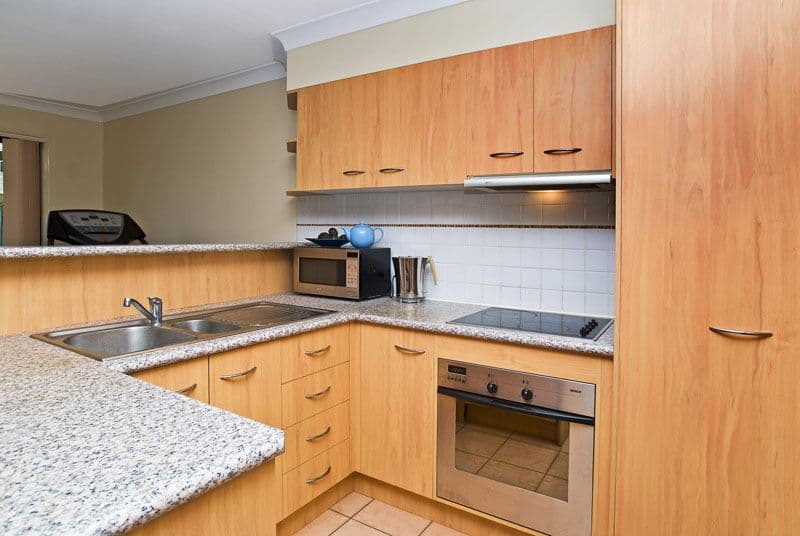 60 Ancona Street, CARRARA QLD 4211, Carrara - Thumbnail 2