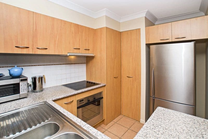 60 Ancona Street, CARRARA QLD 4211, Carrara - Thumbnail 3