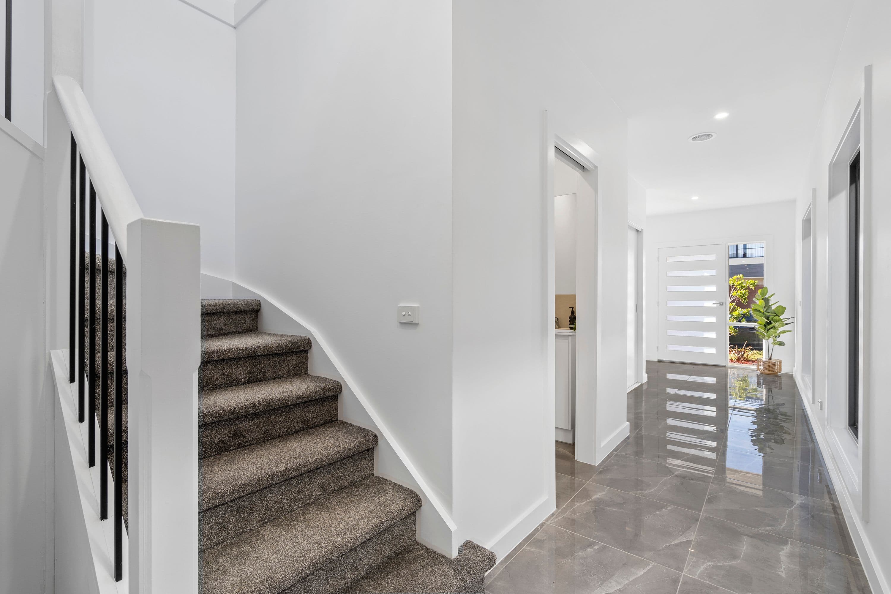 9 Elphinstone Way, Wantirna South VIC 3152, Wantirna South - Thumbnail 5