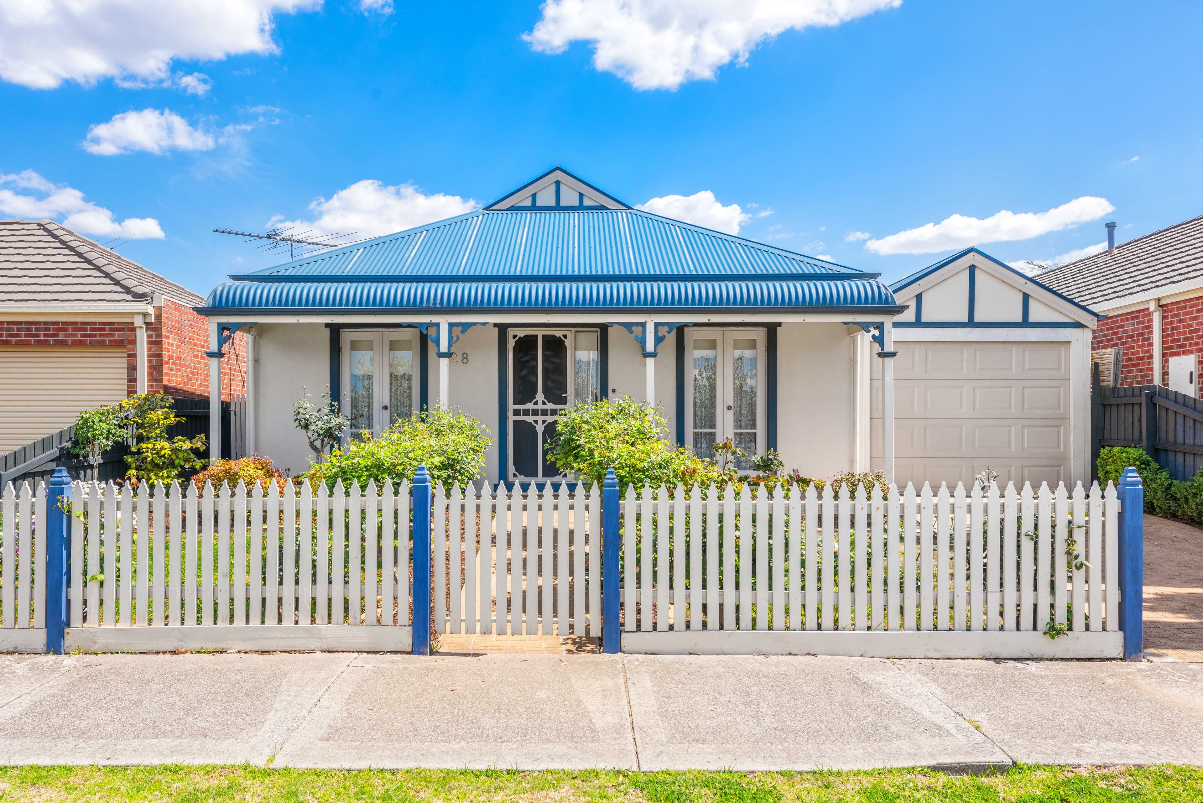 28 Capri Close, South Morang VIC 3752, South Morang - Image 1
