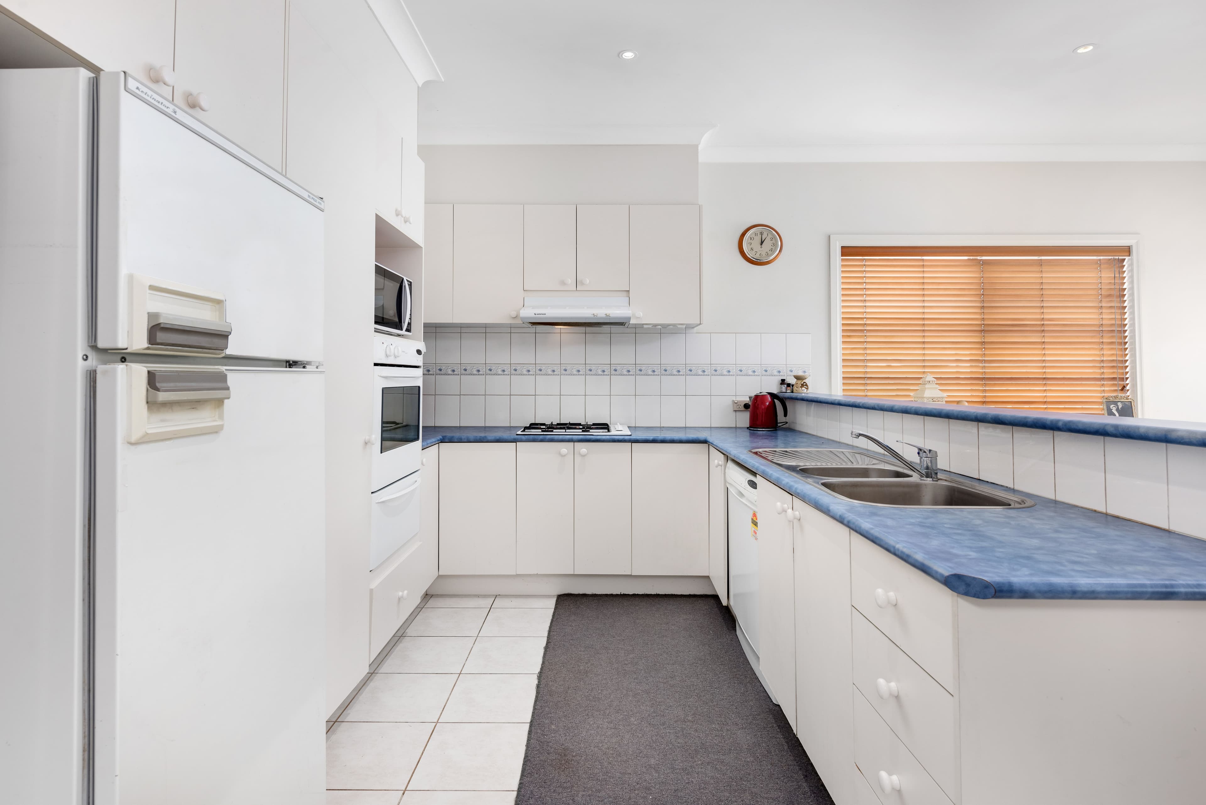 28 Capri Close, South Morang VIC 3752, South Morang - Thumbnail 6