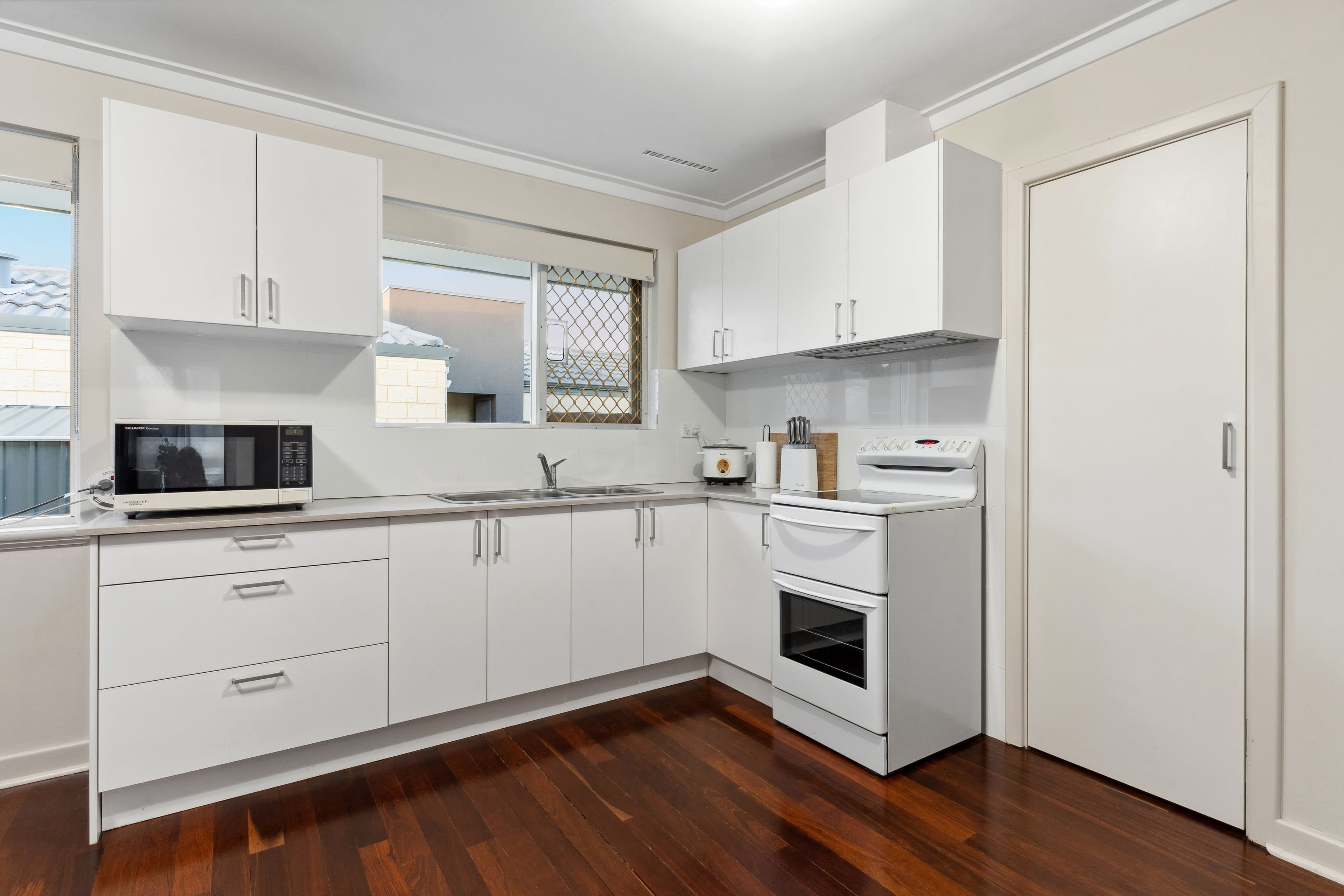 35 Broadway, Embleton WA 6062, Embleton - Thumbnail 5