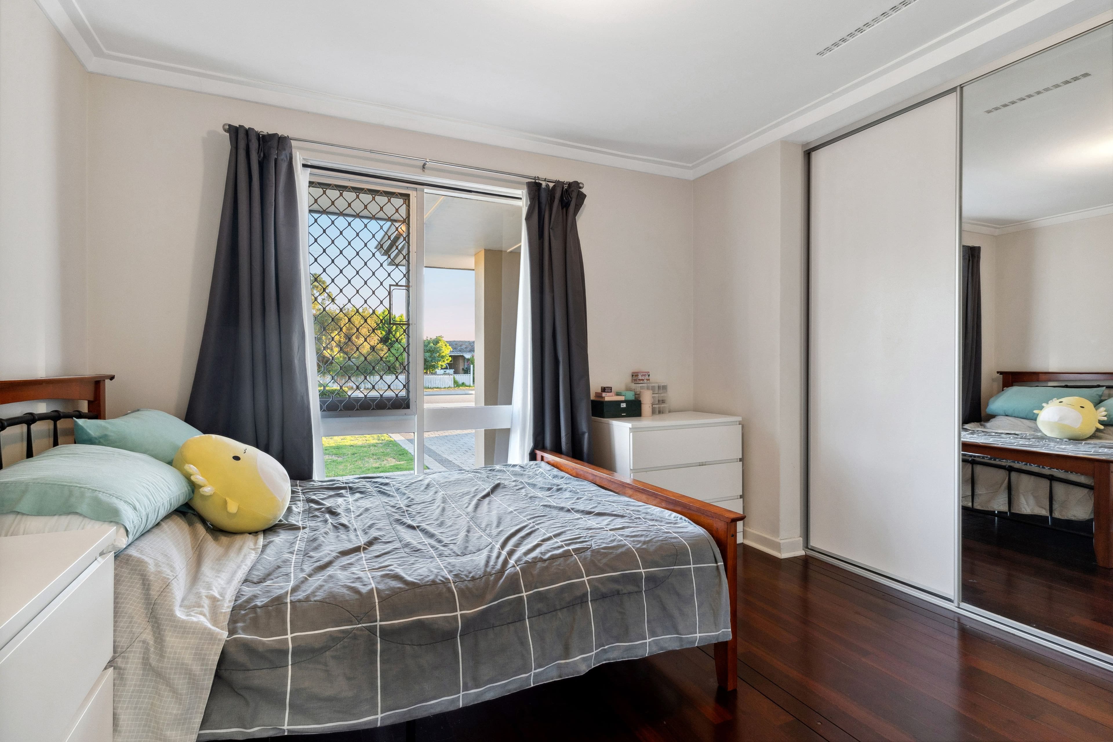 35 Broadway, Embleton WA 6062, Embleton - Thumbnail 7