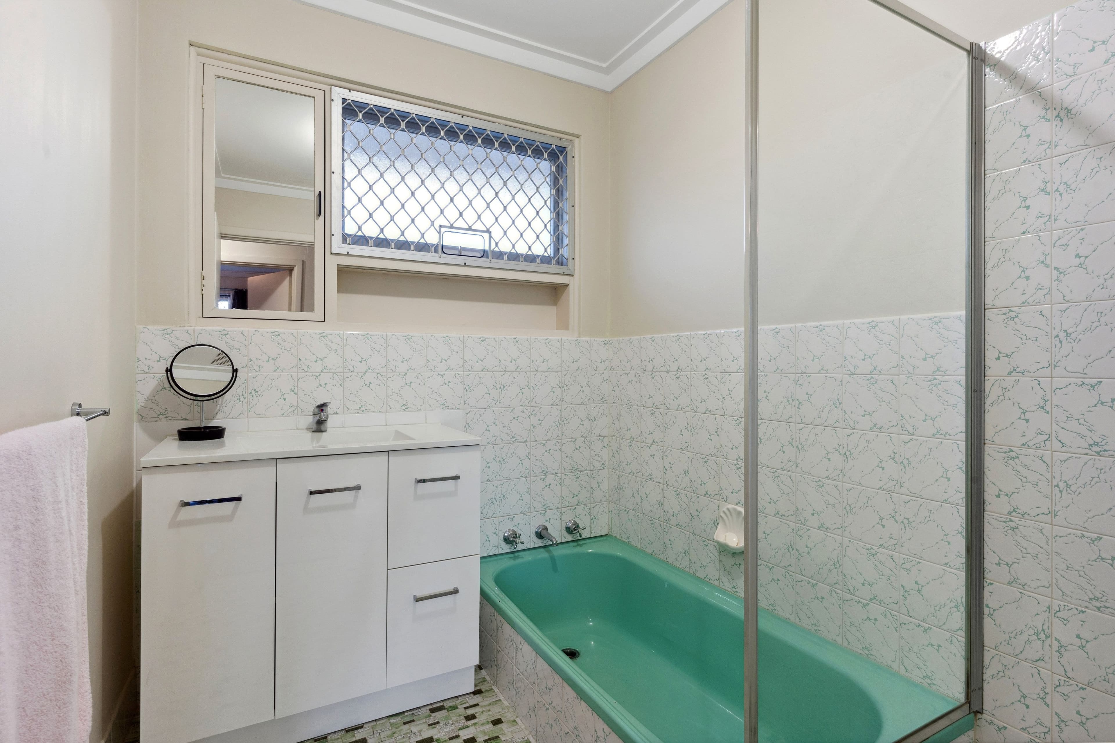 35 Broadway, Embleton WA 6062, Embleton - Thumbnail 8