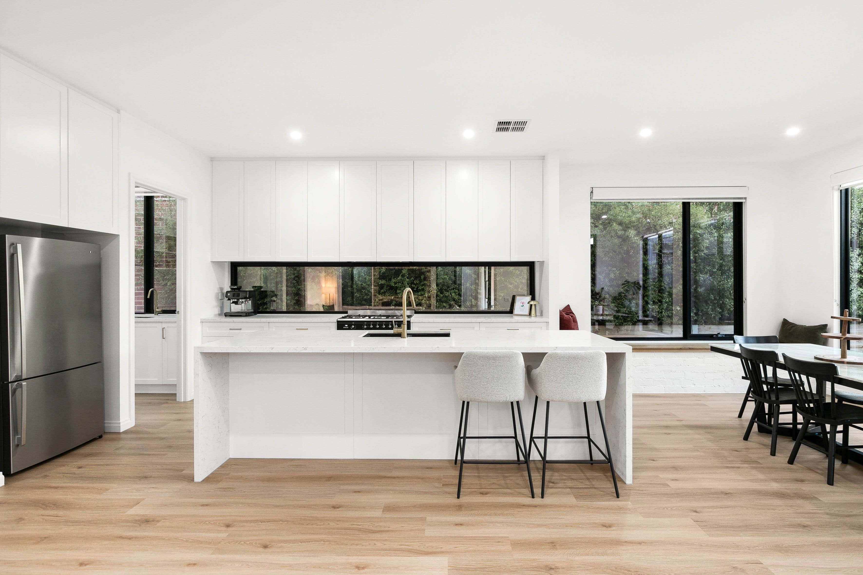 29 Crestwood Road, Greenvale VIC 3059, Greenvale - Thumbnail 5