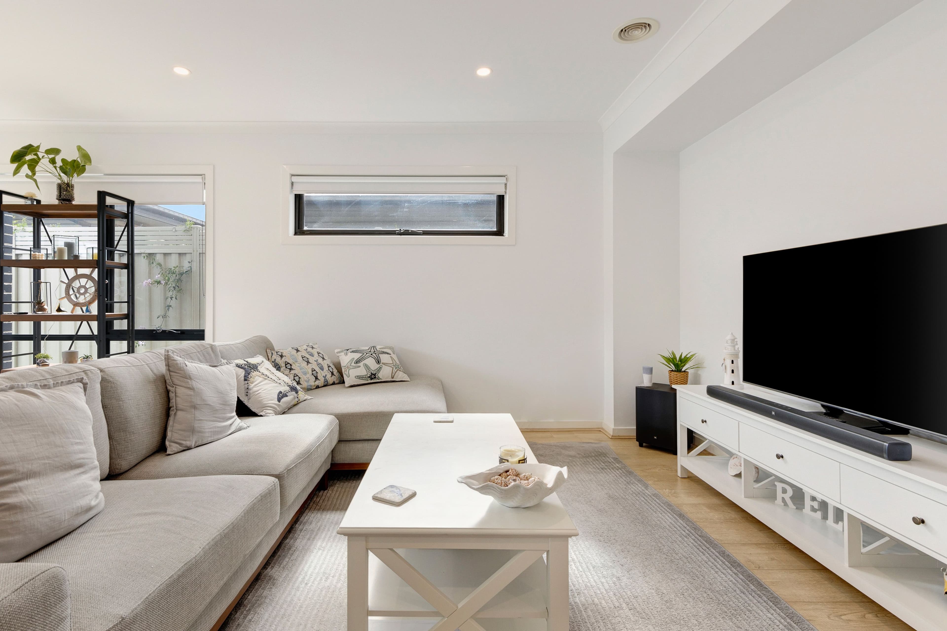 7 Baltic Walk, Craigieburn VIC 3064, Craigieburn - Thumbnail 3