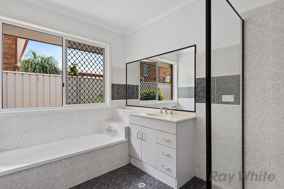 3 Lindstrom Court, Runcorn QLD 4113, Runcorn - Thumbnail 8