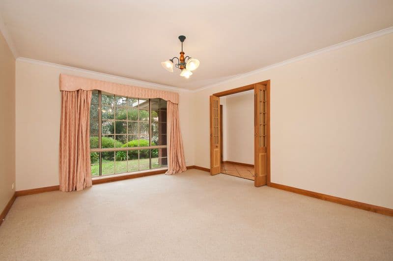 10 Woodland Grove, ABERFOYLE PARK SA 5159, Aberfoyle Park - Thumbnail 2