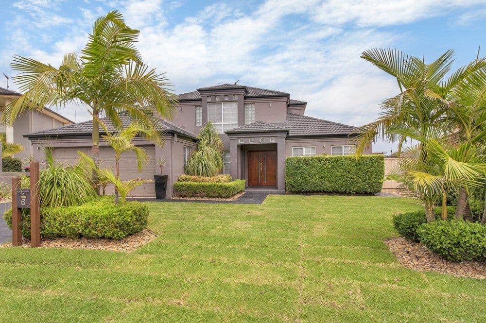 6 Chadley Place, West Hoxton NSW 2171, West Hoxton - Image 1