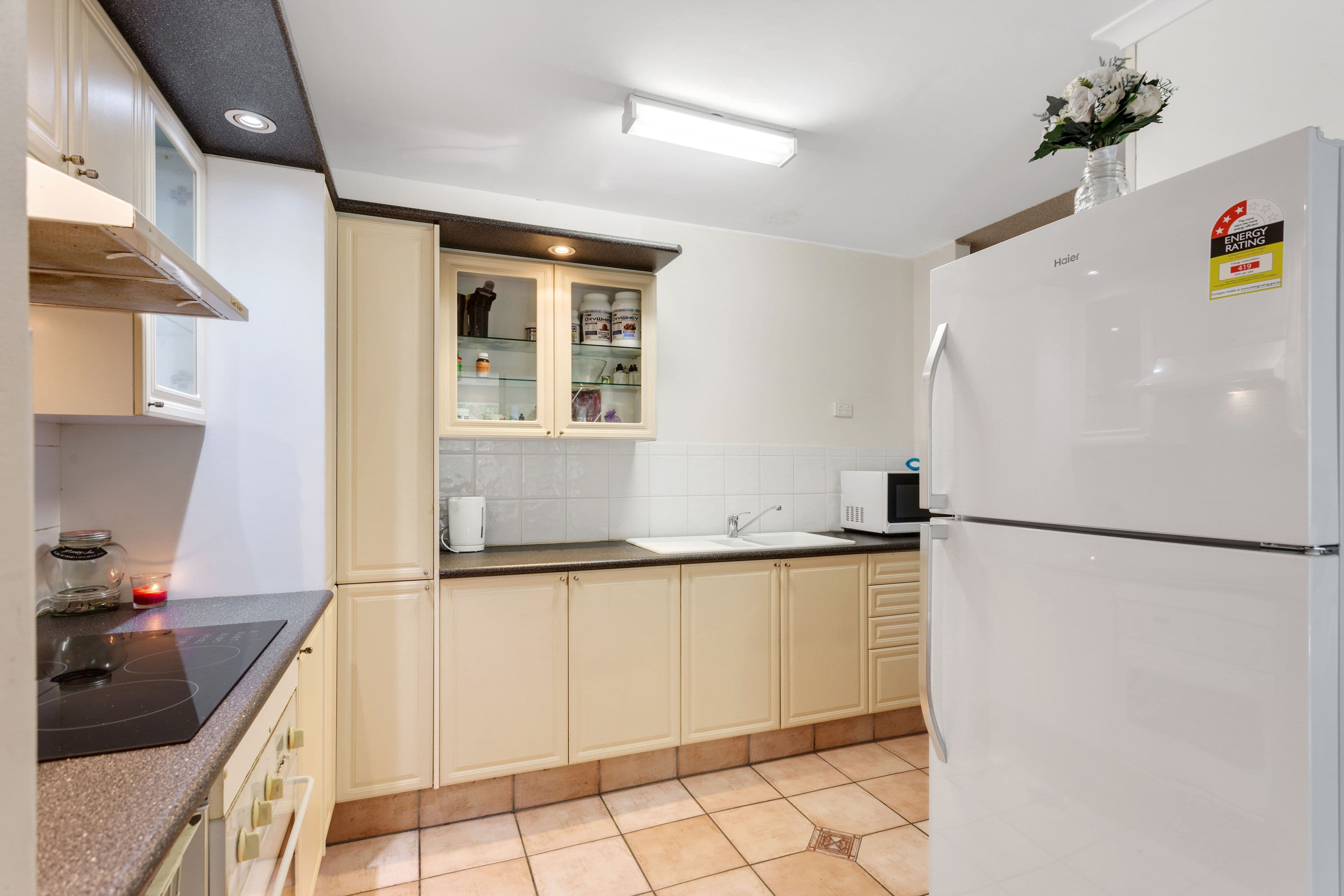 64 Bauer Street, Southport QLD 4215, Southport - Thumbnail 4