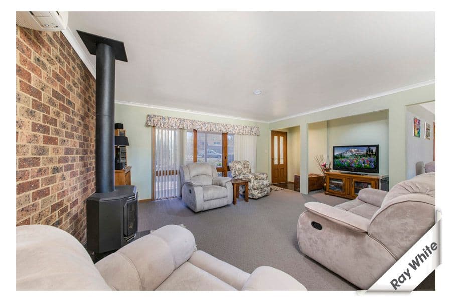 16 Thornton Road, KARABAR NSW 2620, Karabar - Thumbnail 3