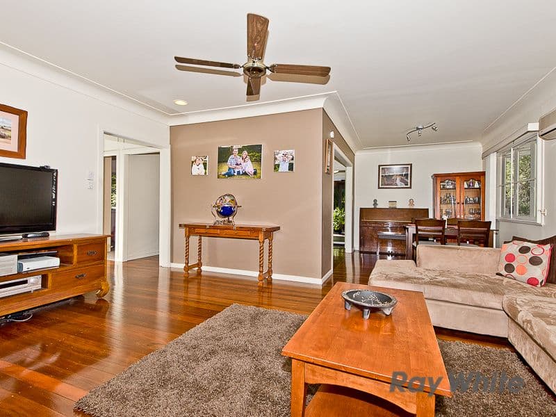 137 Minimine Street, Stafford QLD 4053, Stafford - Thumbnail 3