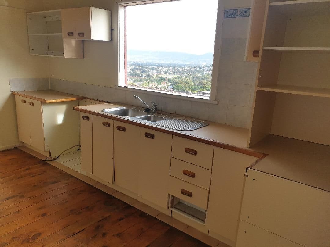 12 Noble Parade, Lake Heights NSW 2502, Lake Heights - Thumbnail 2