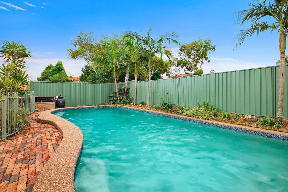 27 Moreton Road, Illawong - Thumbnail 5
