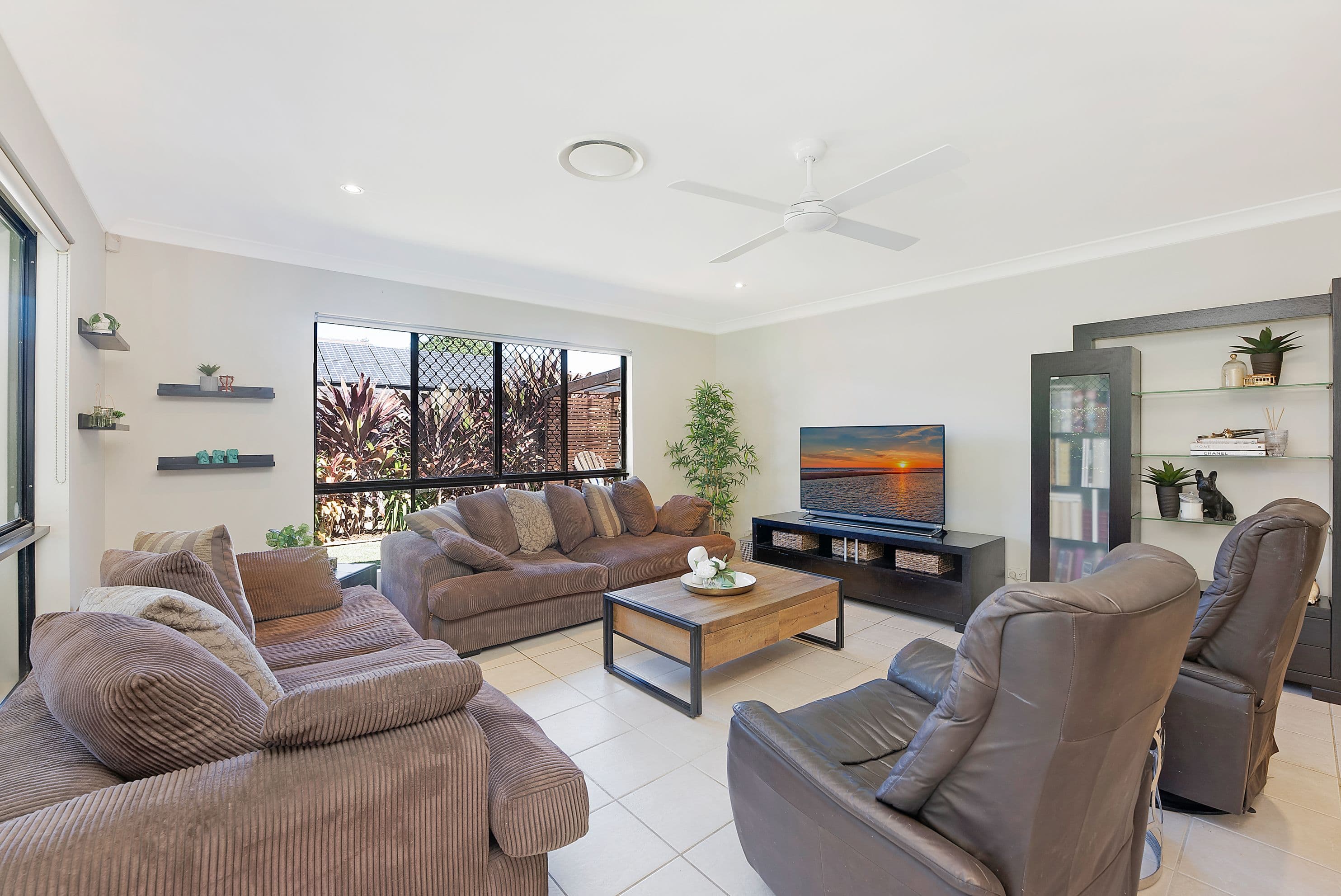 21 Chilton Crescent, North Lakes QLD 4509, North Lakes - Thumbnail 5