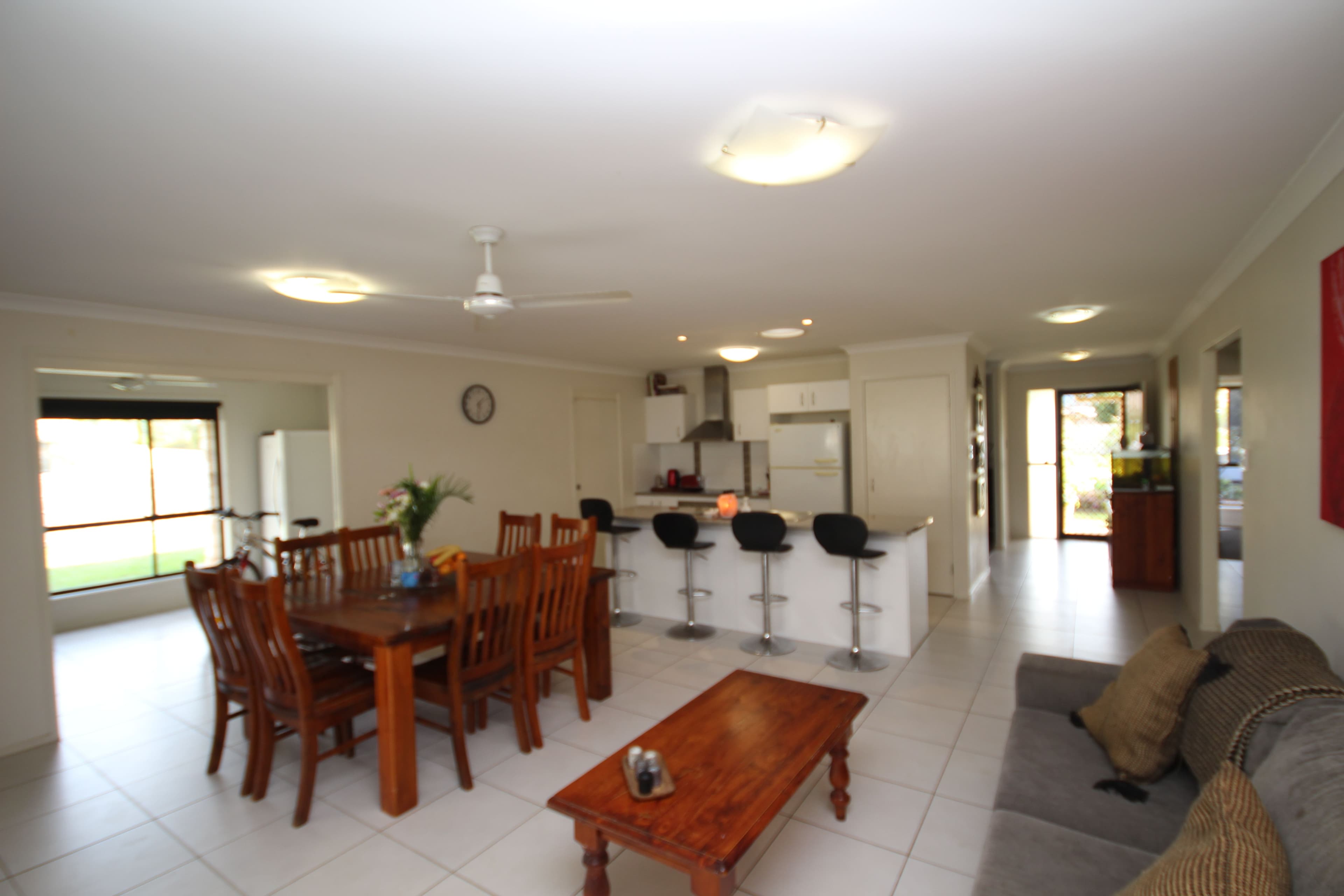 2 Santa Ana Court, Beerwah QLD 4519, Beerwah - Thumbnail 4