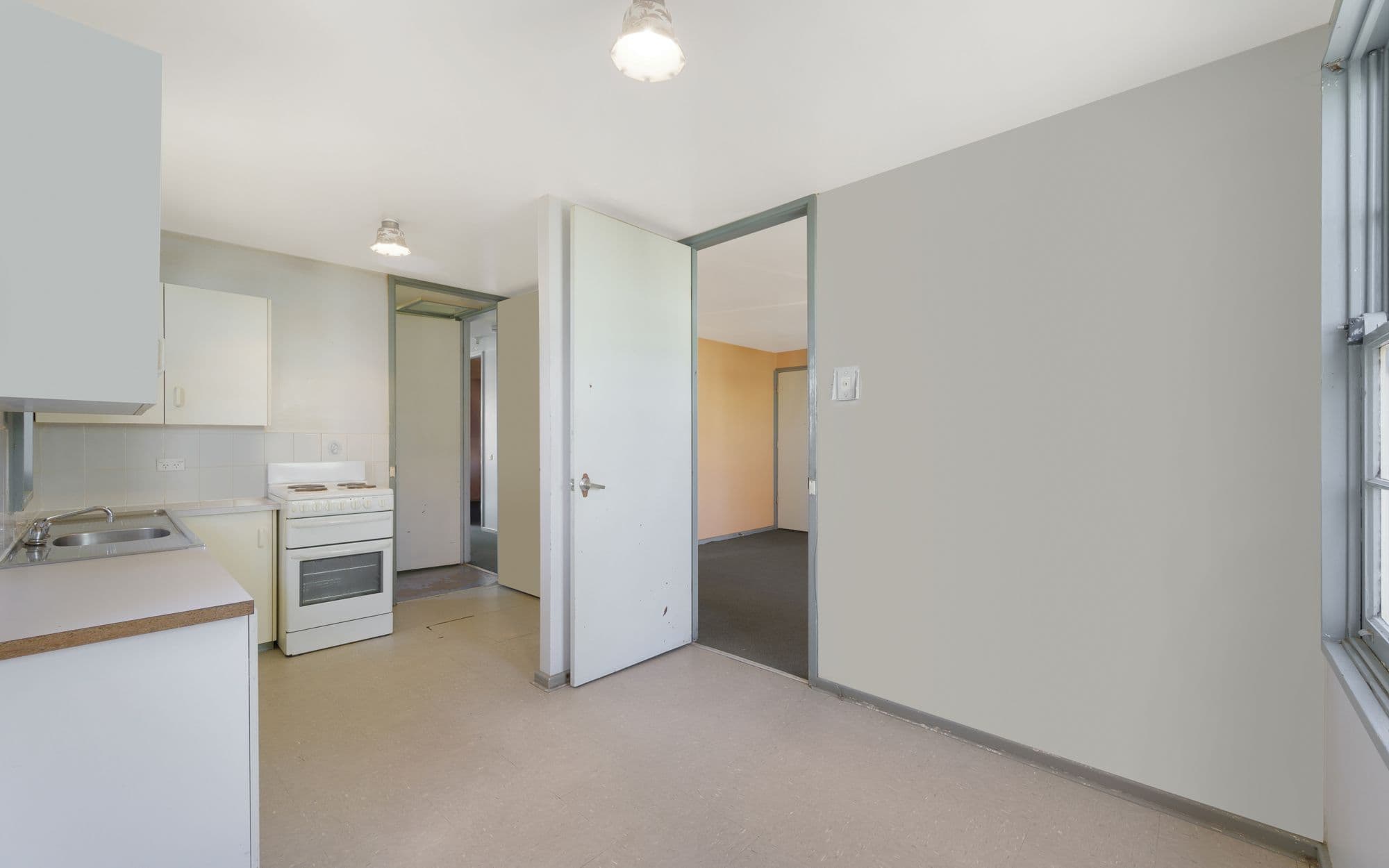 6 Maitland Way, Airds NSW 2560, Airds - Thumbnail 4