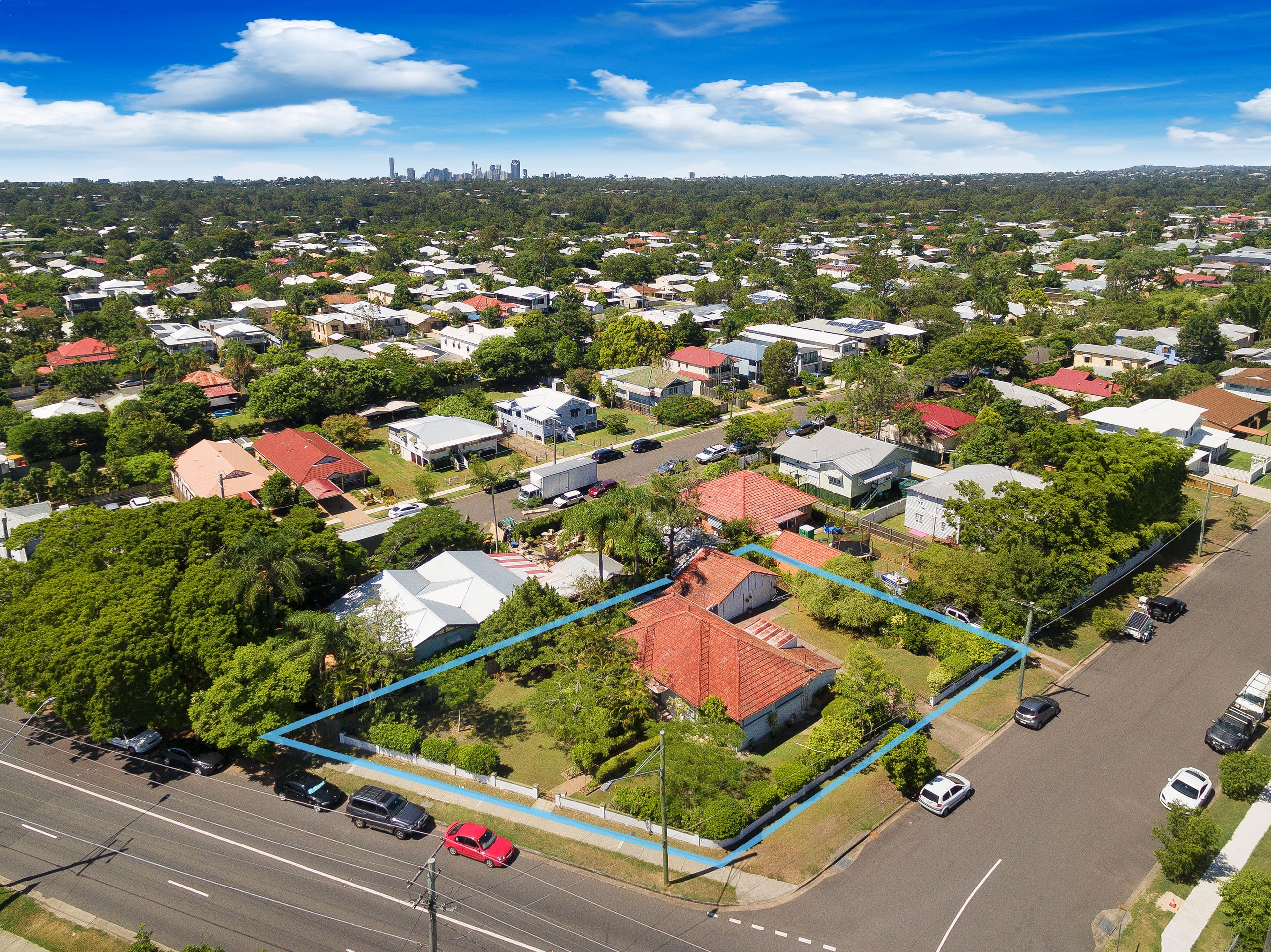 266 Oxley Road, Graceville QLD 4075, Graceville - Thumbnail 2