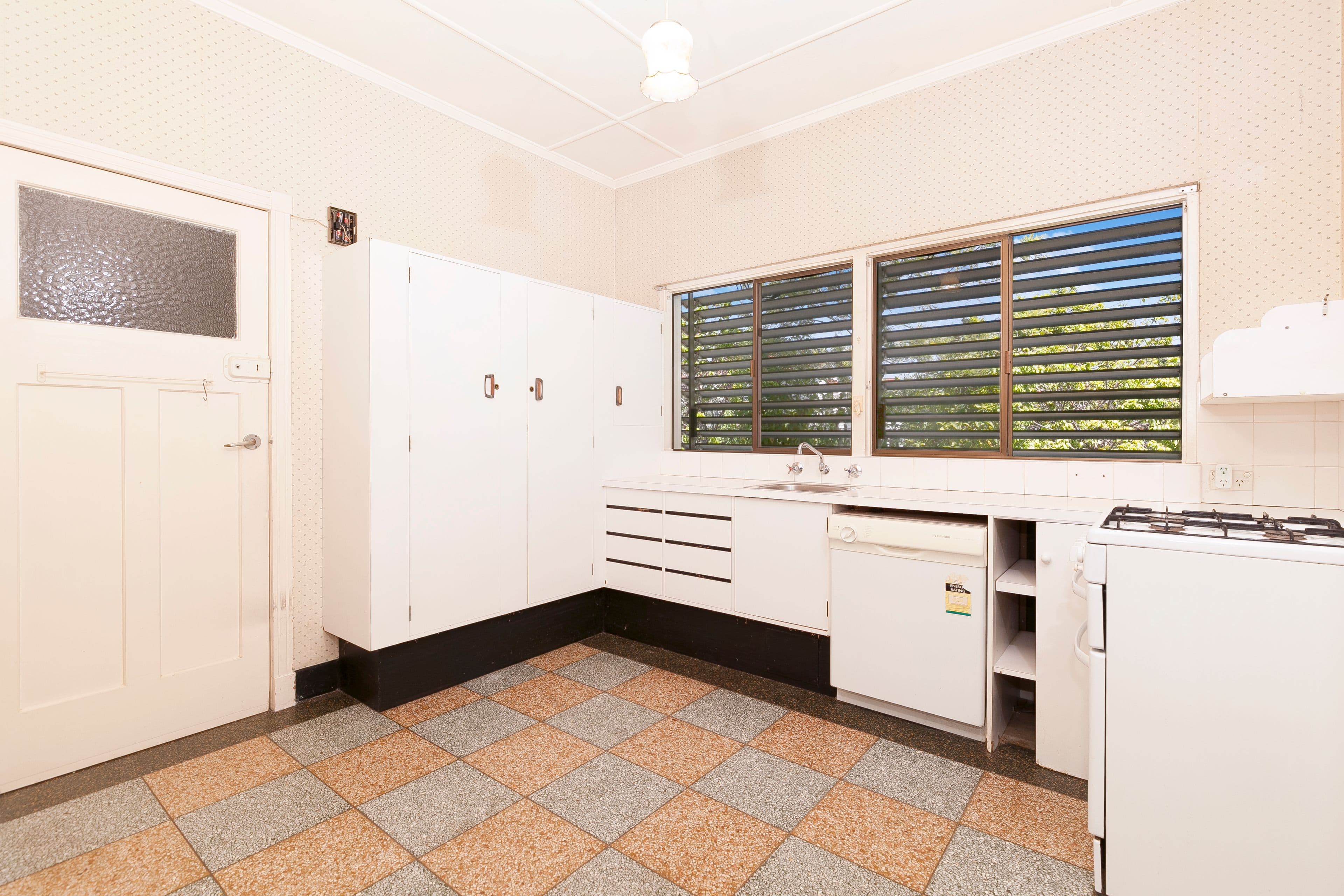 266 Oxley Road, Graceville QLD 4075, Graceville - Thumbnail 6