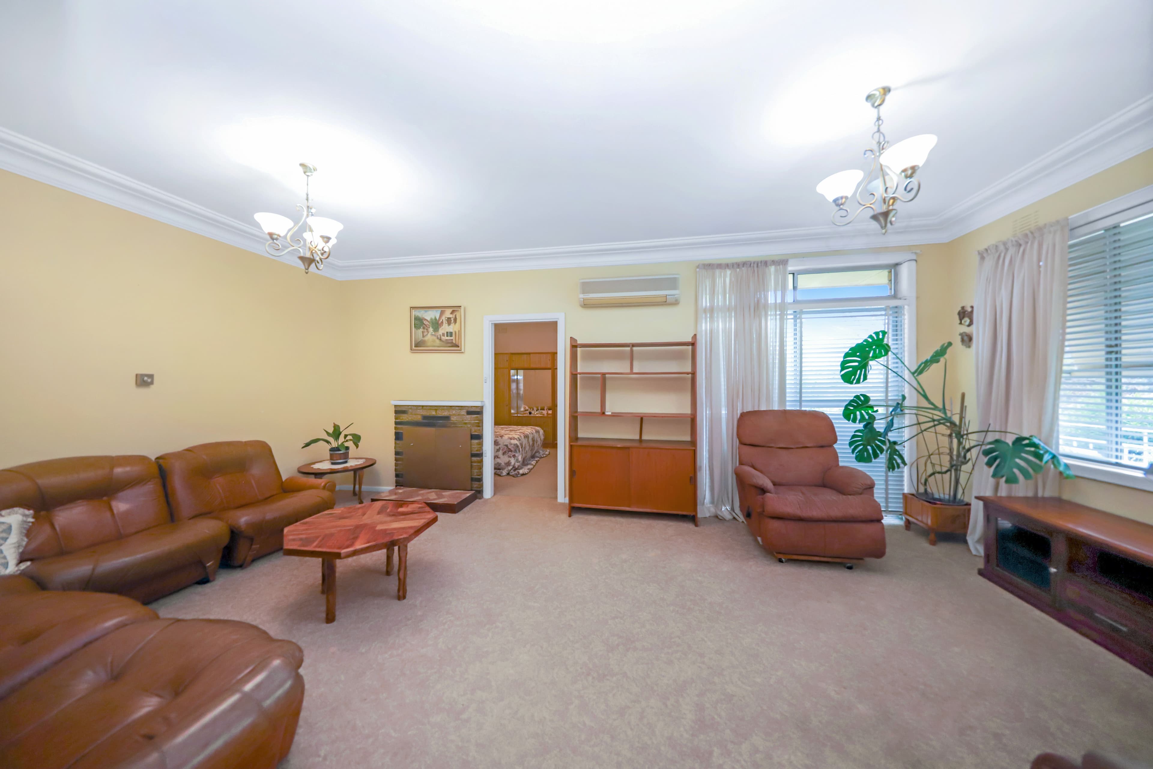 82 Lambie Street, Tumut NSW 2720, Tumut - Thumbnail 2