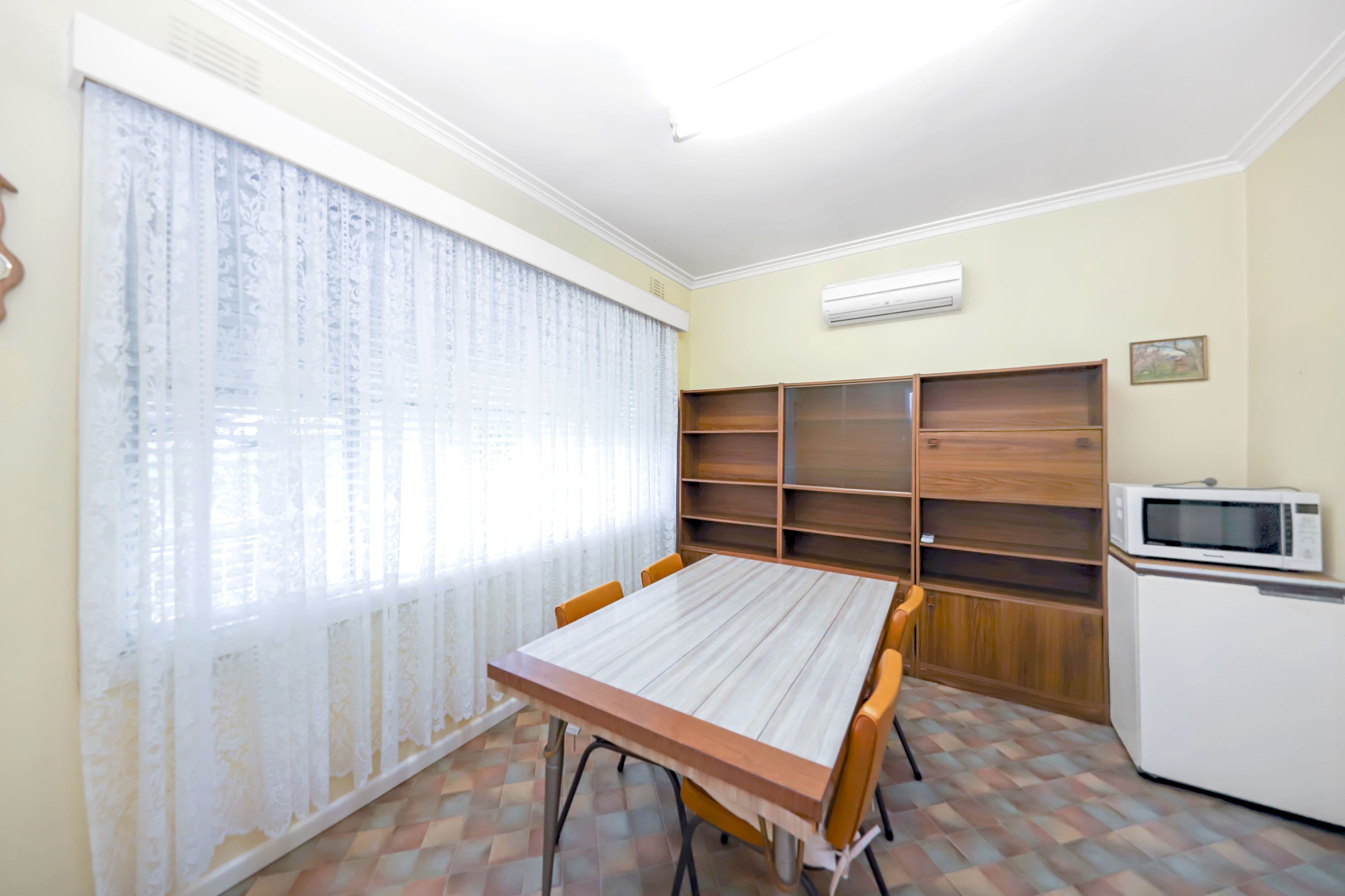 82 Lambie Street, Tumut NSW 2720, Tumut - Thumbnail 4