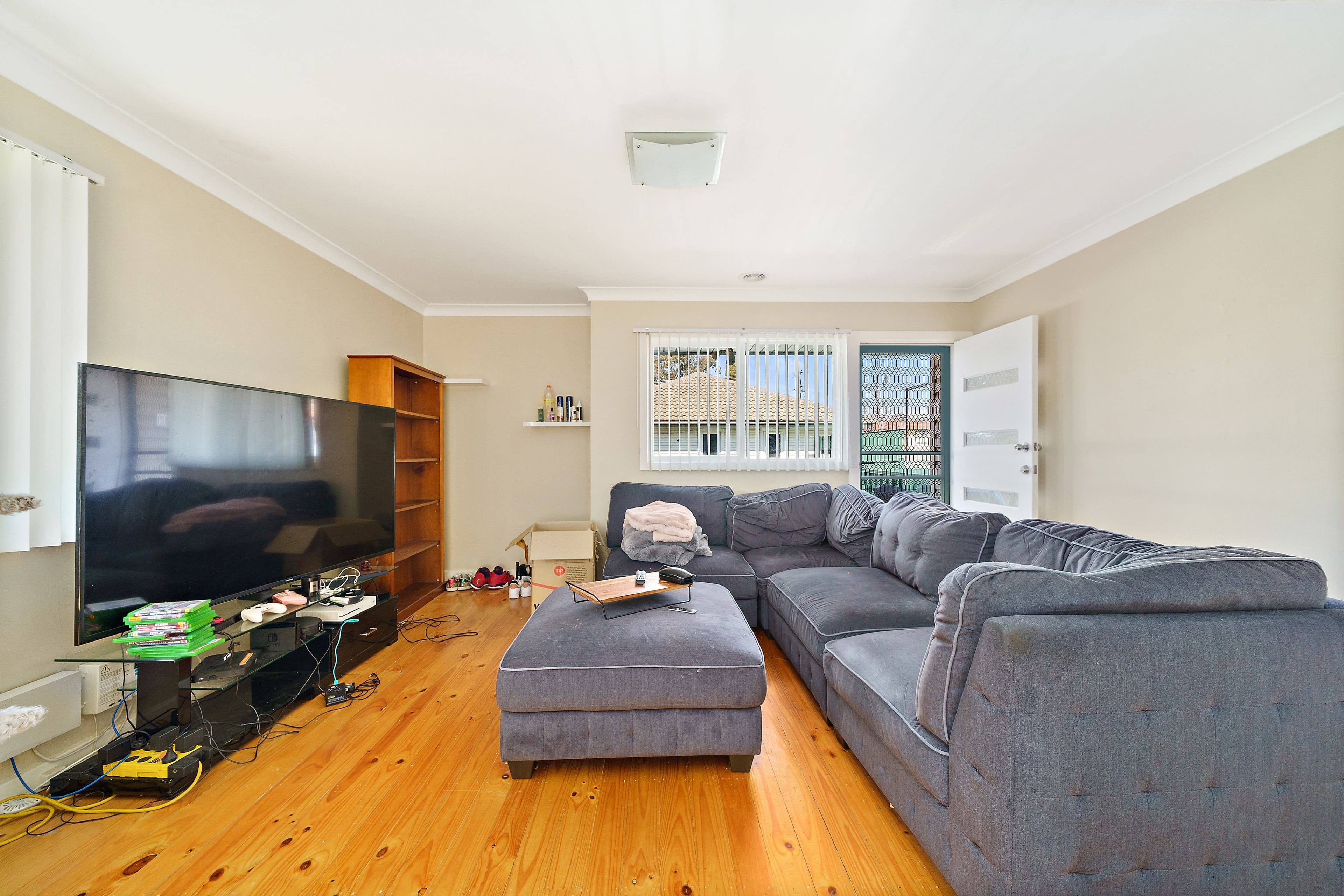 93 Cameron Road, Queanbeyan NSW 2620, Karabar - Thumbnail 3