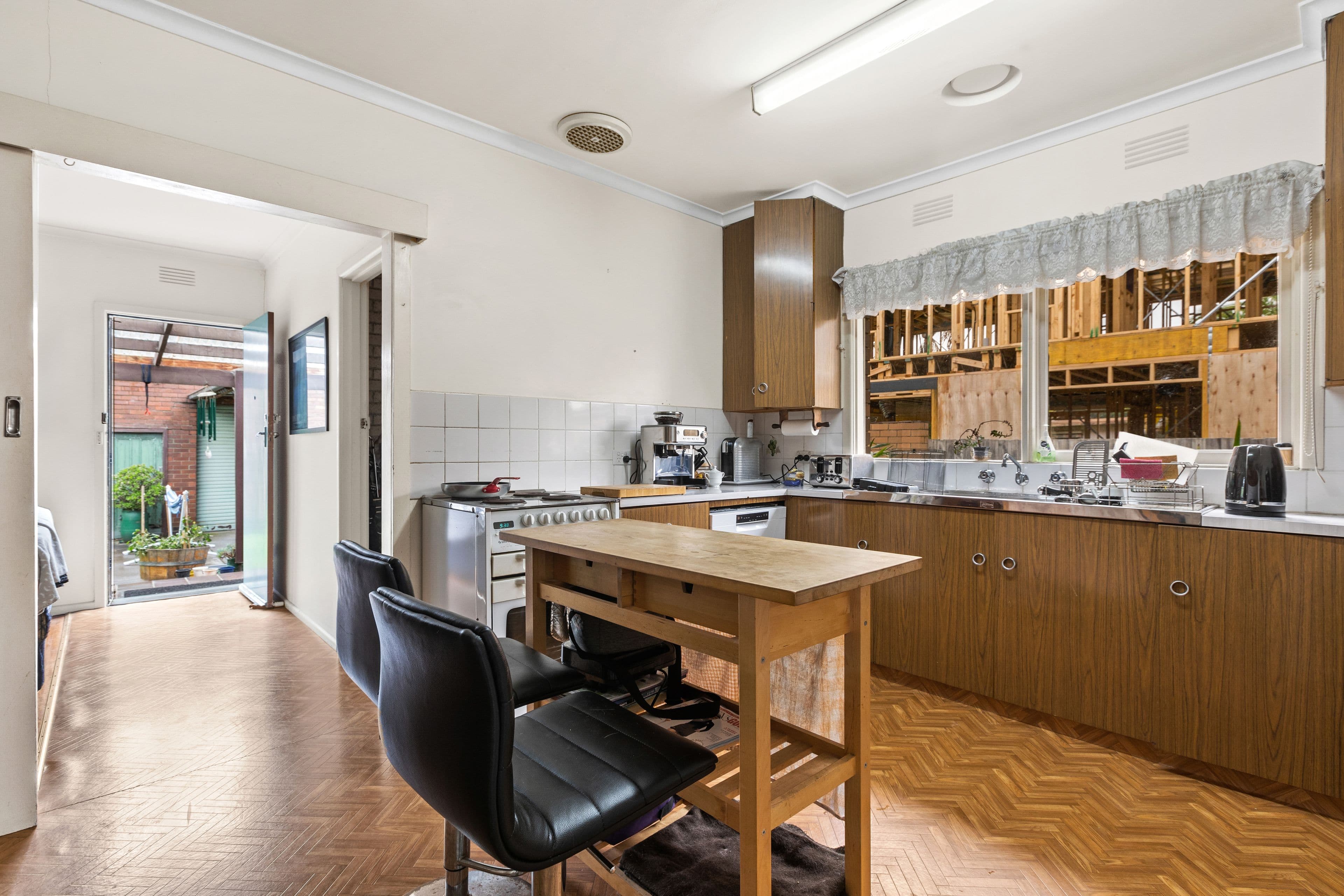 31 Weymar Street, Cheltenham VIC 3192, Cheltenham - Thumbnail 4