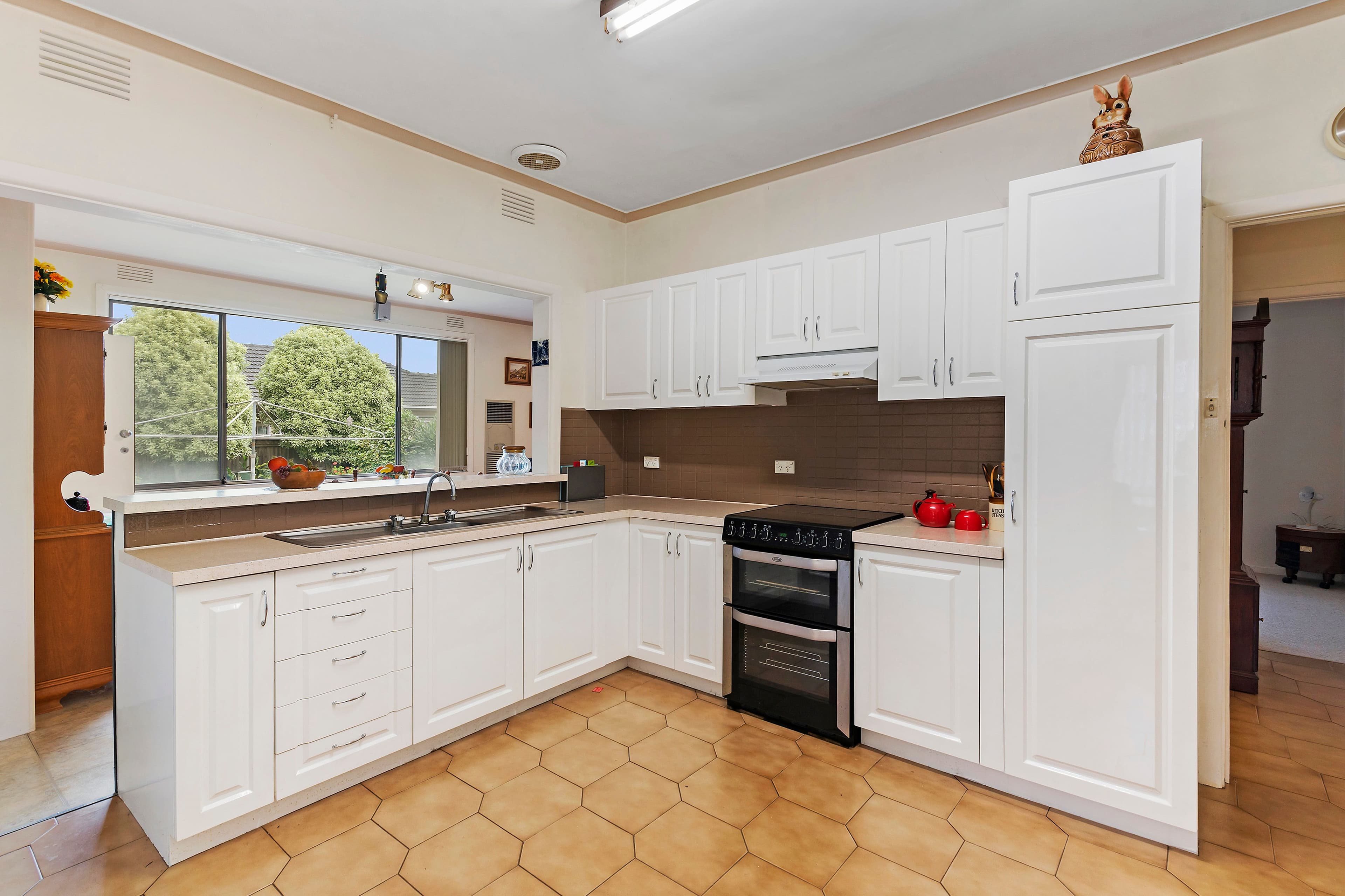 60 Valley Street, Oakleigh South VIC 3167, Oakleigh South - Thumbnail 3