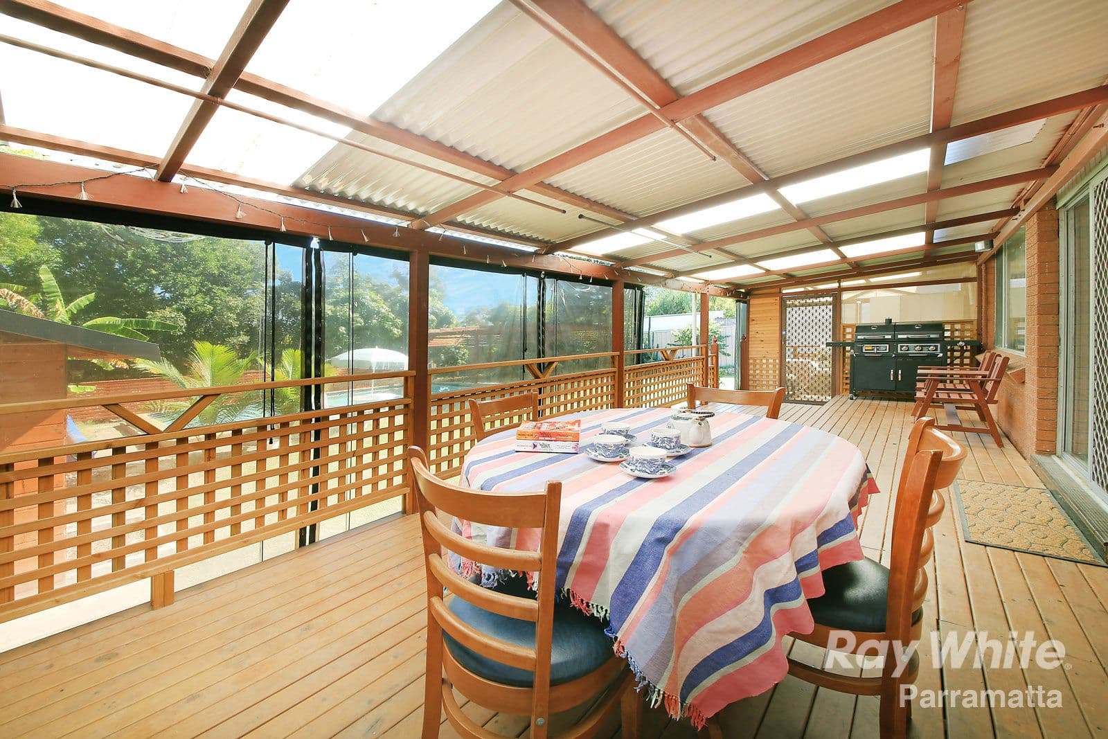 170 Windsor Road, Winston Hills - Thumbnail 2