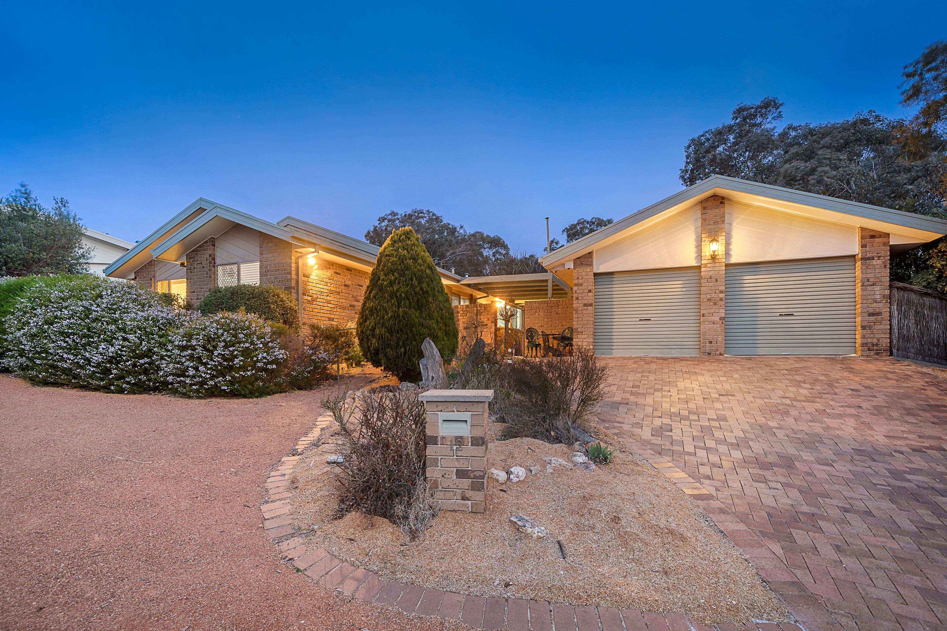 12 Carolyn Jackson Drive, Jerrabomberra NSW 2619, Jerrabomberra - Thumbnail 2