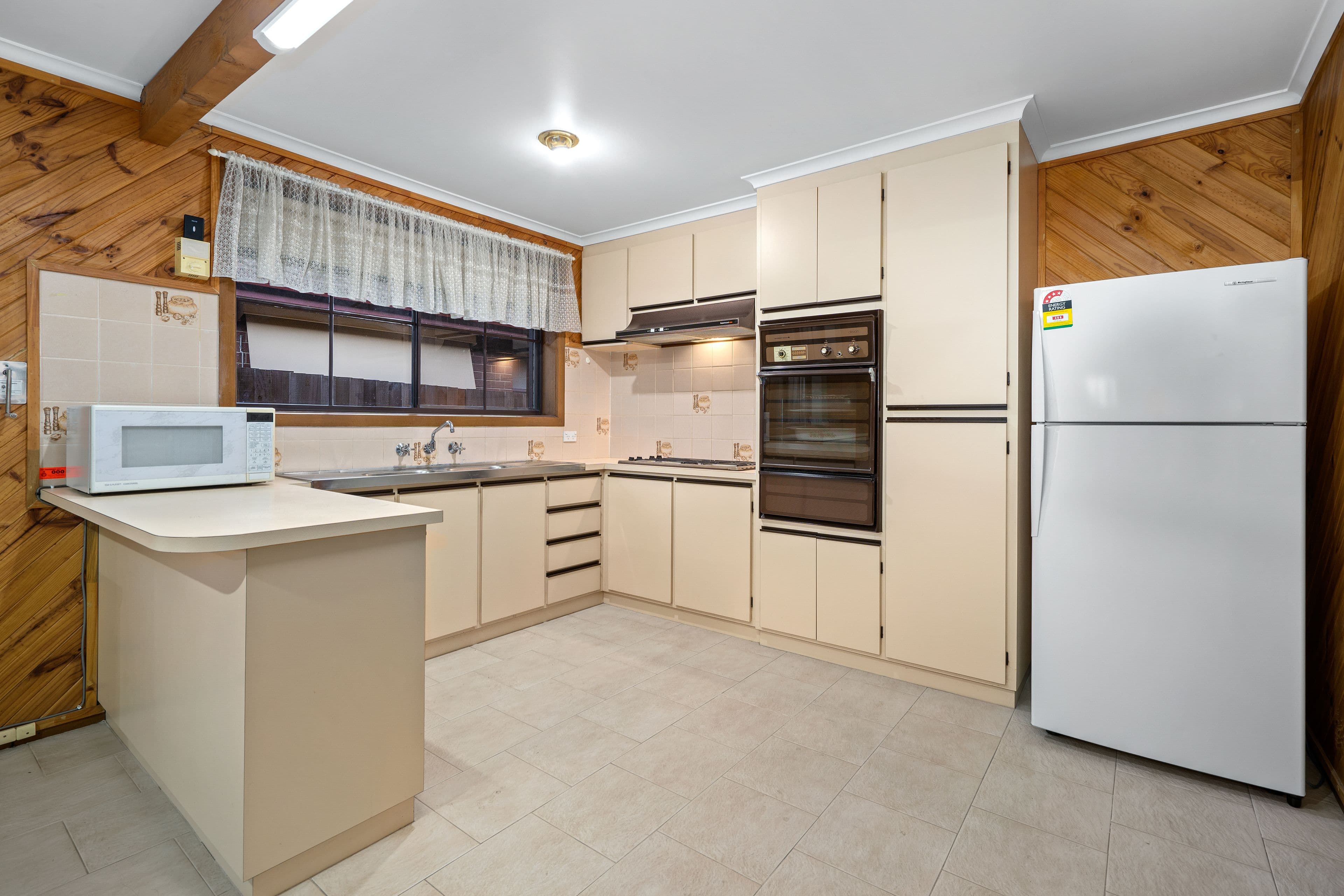 99 Narina Way, Epping VIC 3076, Epping - Thumbnail 4