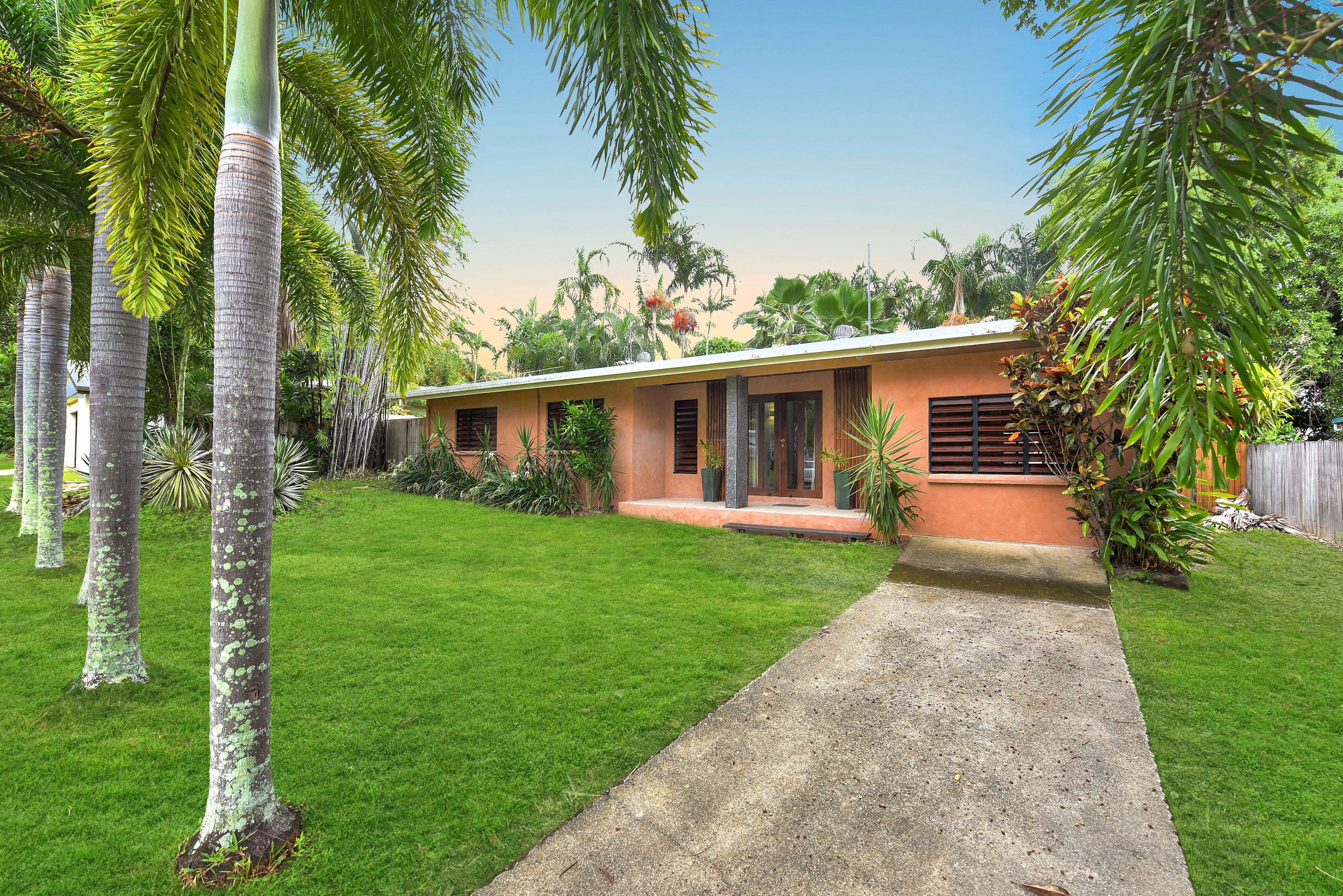66 Terebra Street, Palm Cove QLD 4879, Palm Cove - Thumbnail 2