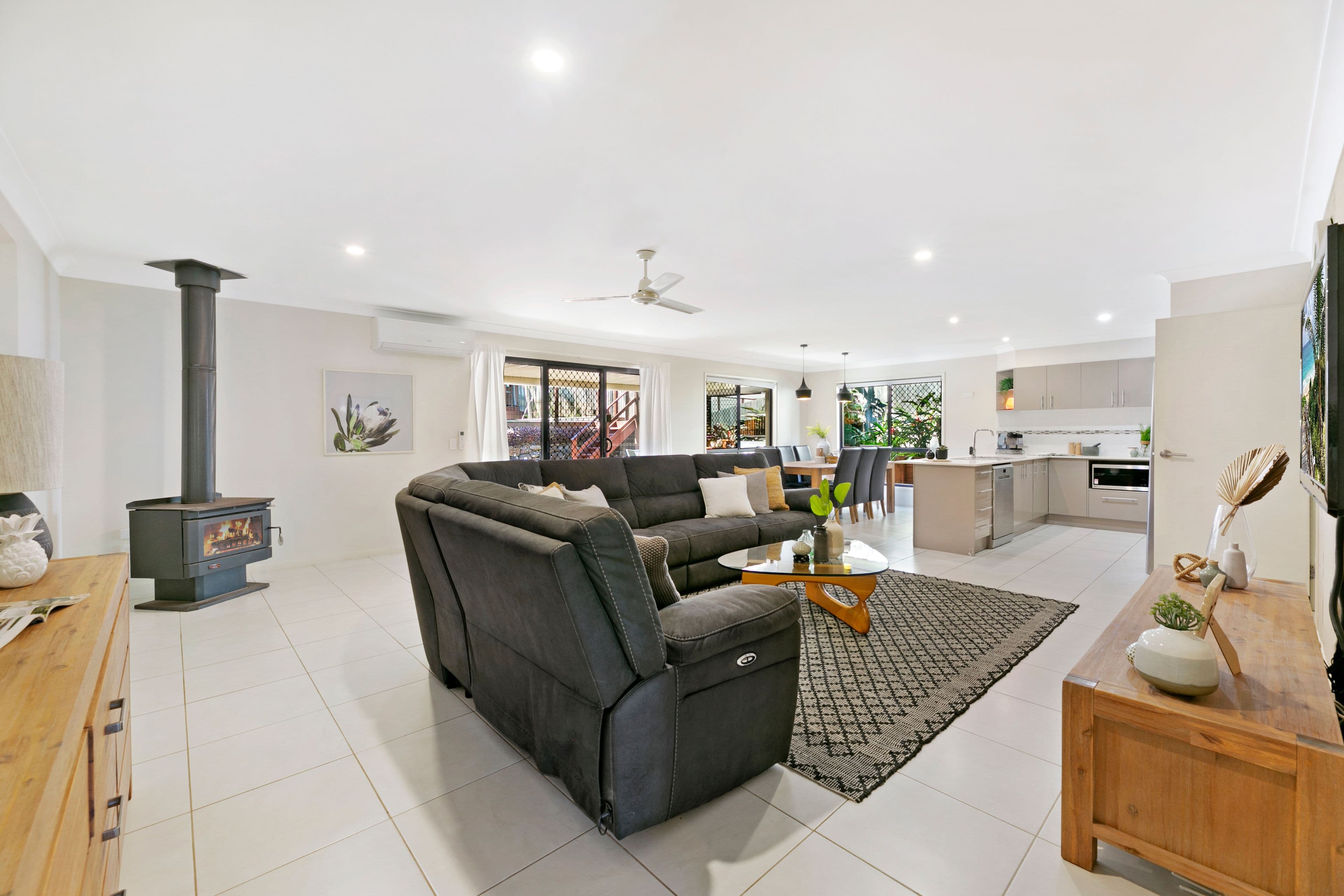 22 Boogaerdt Rise, Bonogin QLD 4213, Bonogin - Thumbnail 8