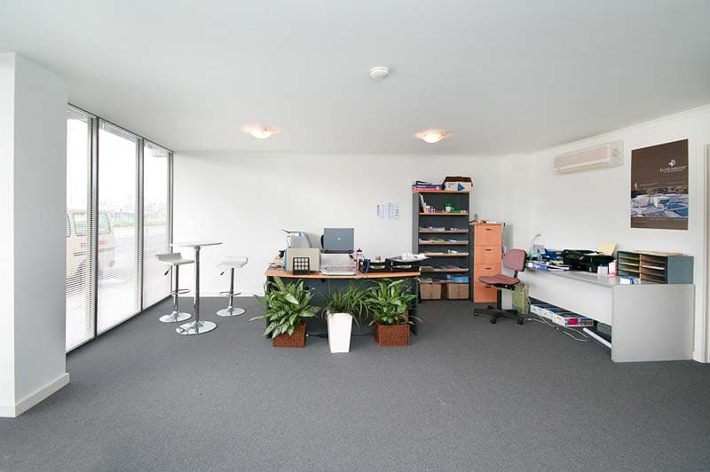 251 St. Georges Road, NORTHCOTE VIC 3070, Northcote - Thumbnail 2