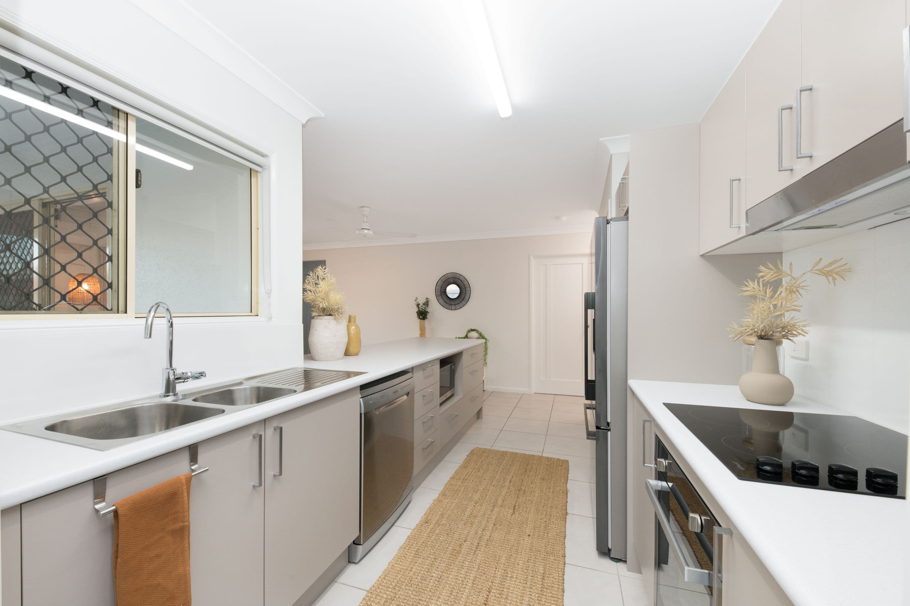 9 Somerdale Pocket, Idalia QLD 4811, Idalia - Thumbnail 5