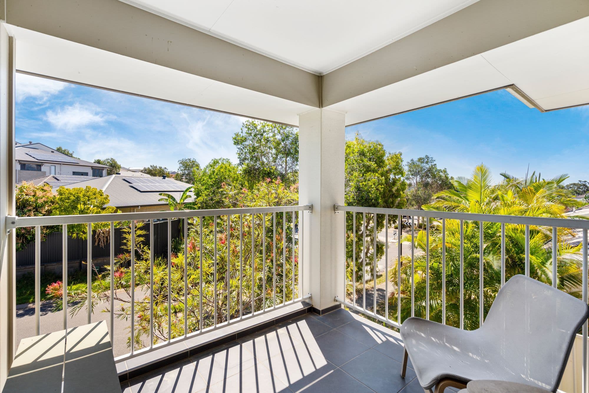 16 Oakmoss Drive, Springfield Lakes QLD 4300, Springfield Lakes - Thumbnail 3