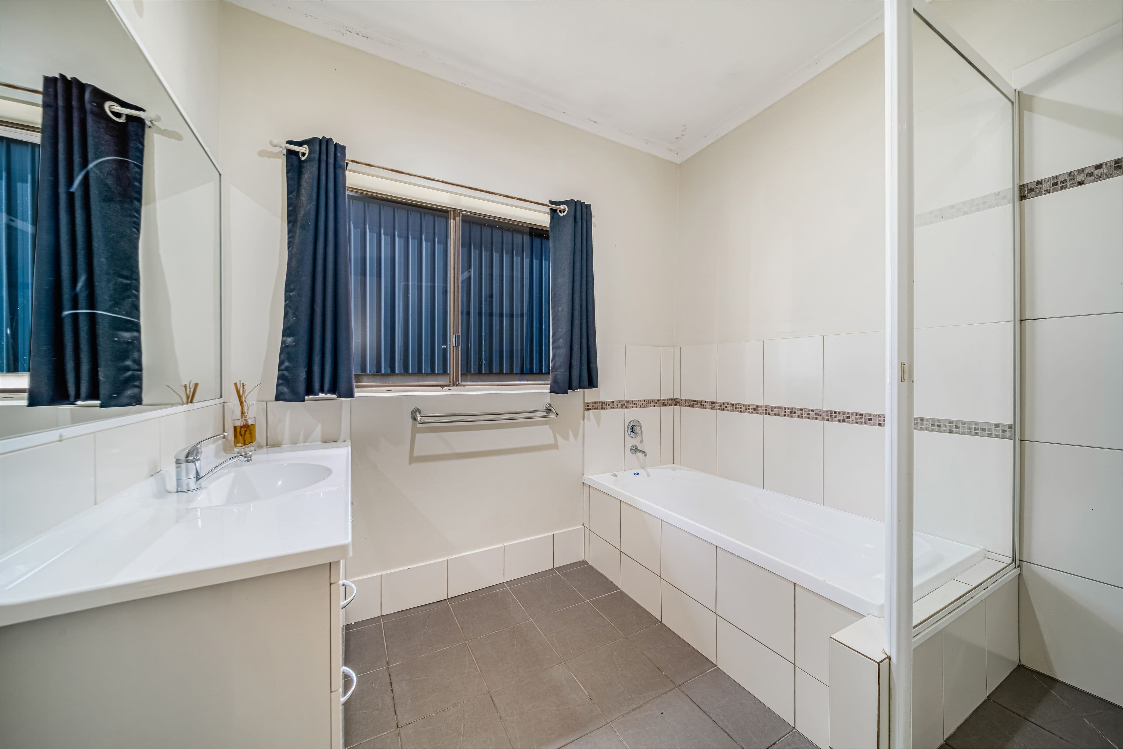 37 Kanes Road, Bridges QLD 4561, Bridges - Thumbnail 6