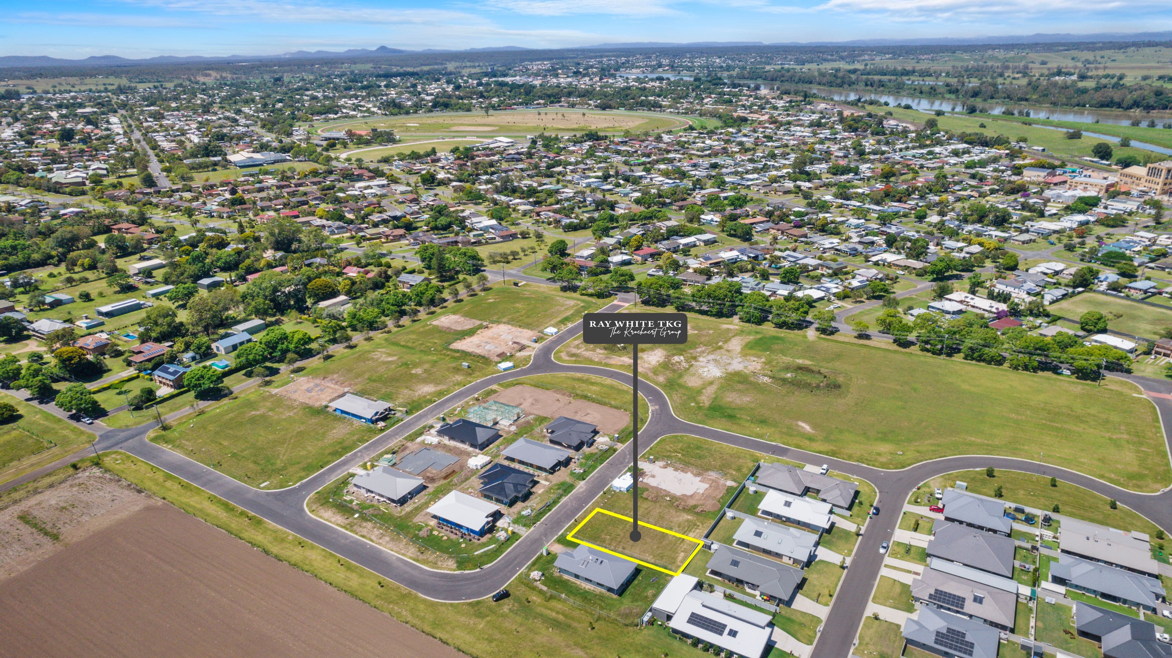 17 Oak Avenue, Grafton NSW 2460, Grafton - Thumbnail 2