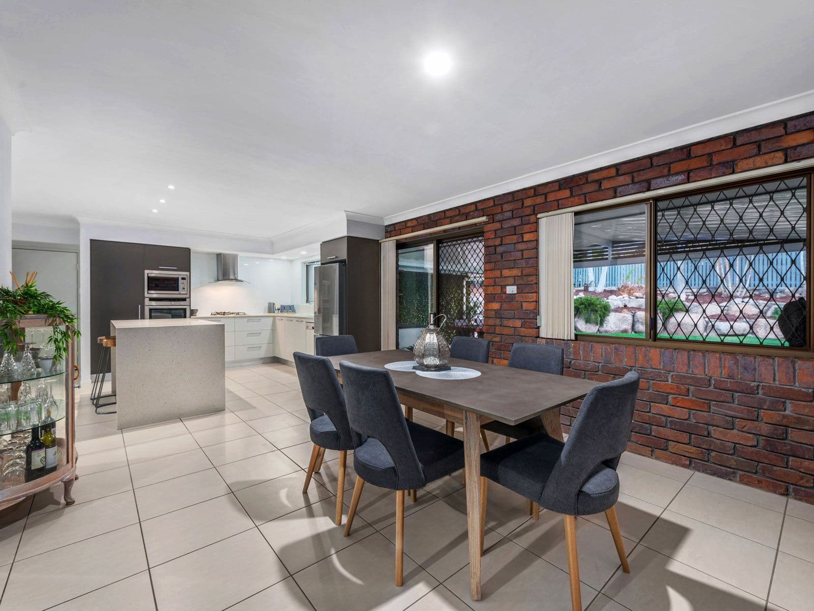 4 Fiesta Court, Everton Hills QLD 4053, Everton Hills - Thumbnail 7