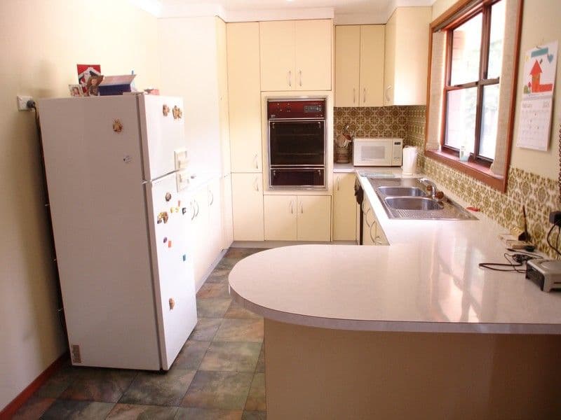 2 Hilda Road, Baulkham Hills NSW 2153, Baulkham Hills - Thumbnail 2