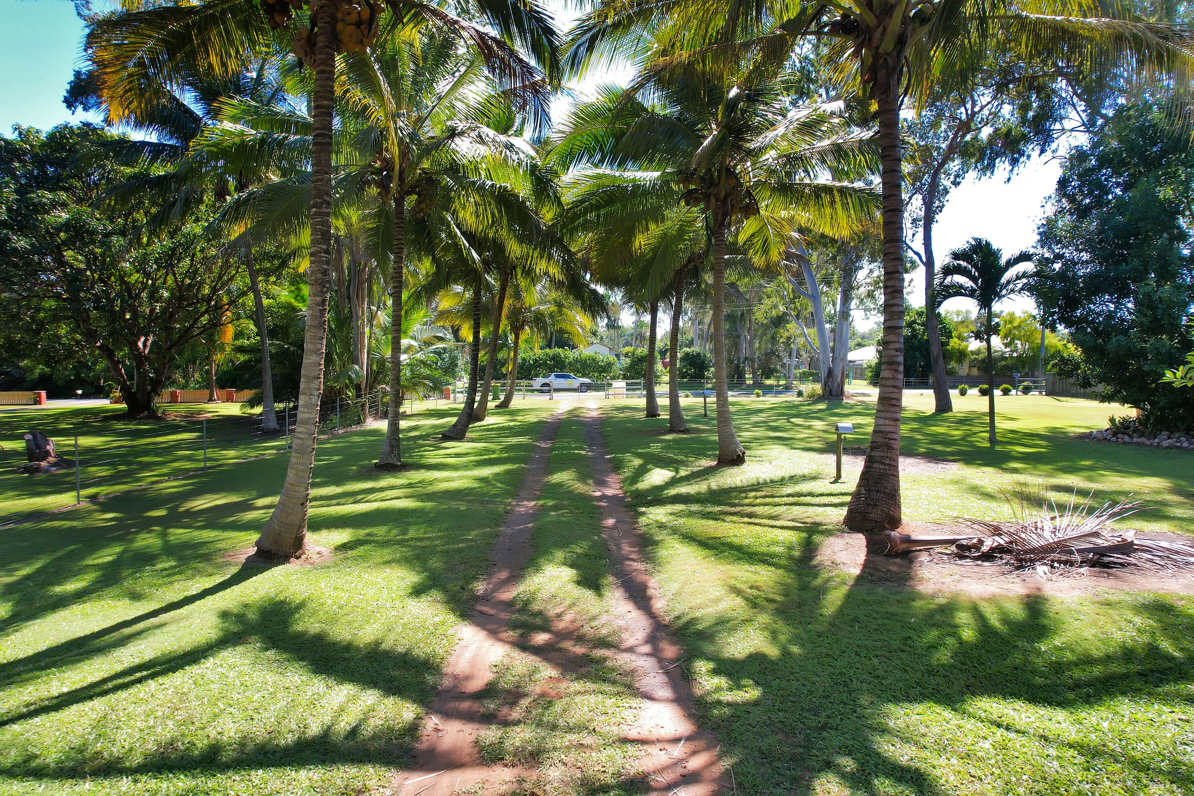 15 Crescent Street, Armstrong Beach QLD 4737, Armstrong Beach - Thumbnail 2