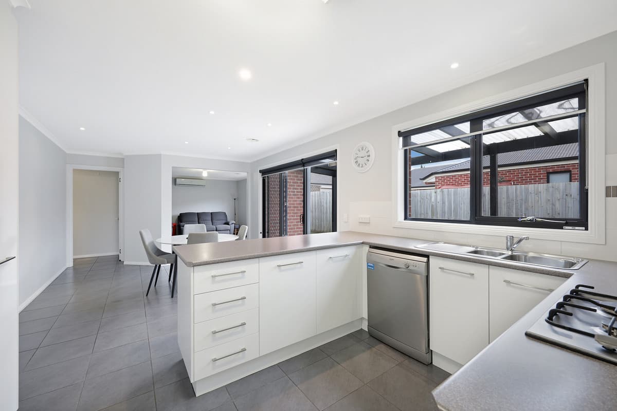 1 / 11 Martin Place, Warrnambool VIC 3280, Warrnambool - Thumbnail 5