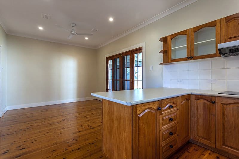 130 Perth Street, South Toowoomba QLD 4350, South Toowoomba - Thumbnail 5