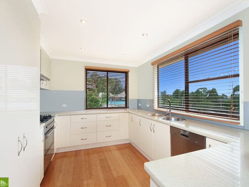 129 Koloona Avenue, Mount Keira - Thumbnail 2