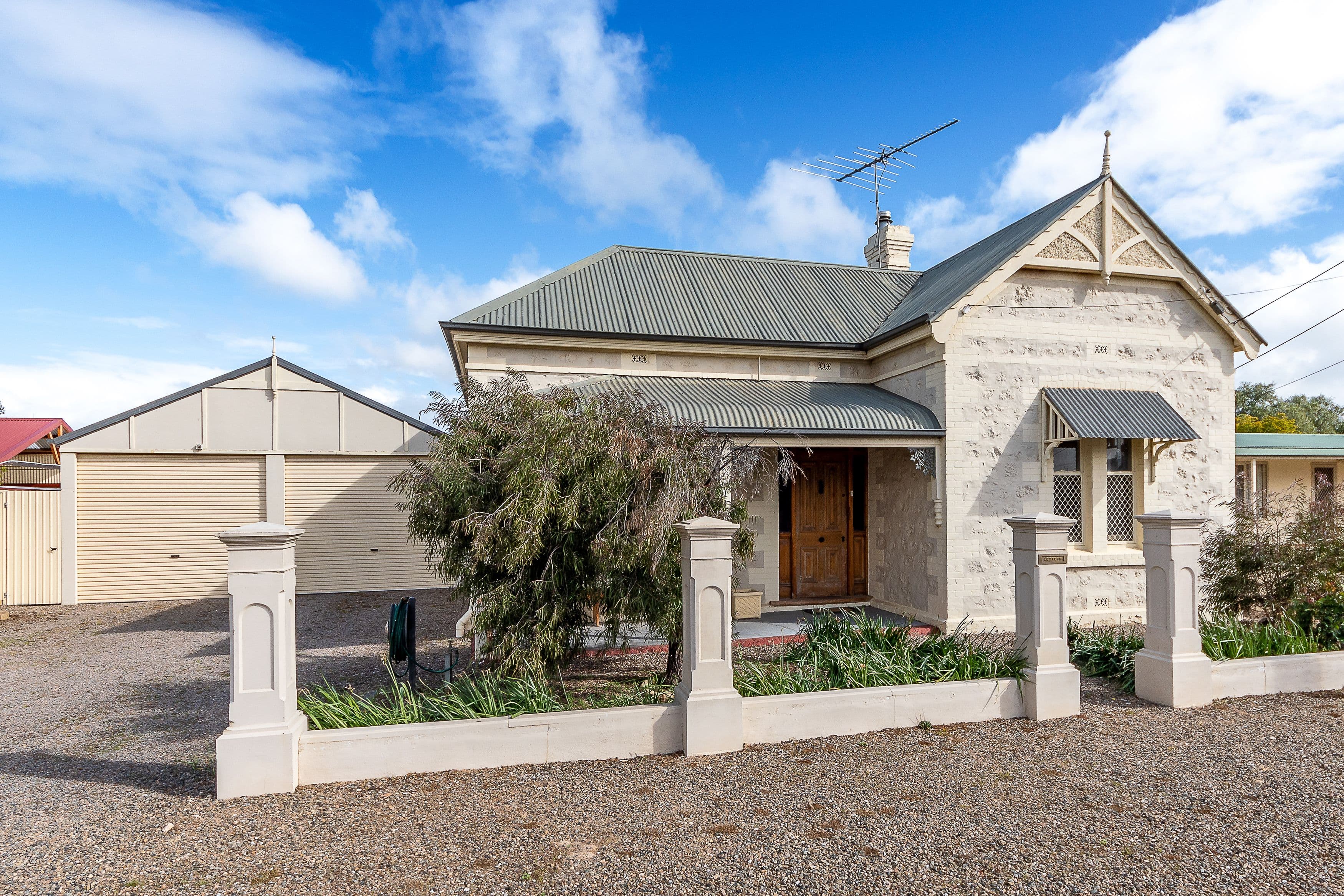 17 Seymour Street, Tailem Bend SA 5260, Tailem Bend - Image 1