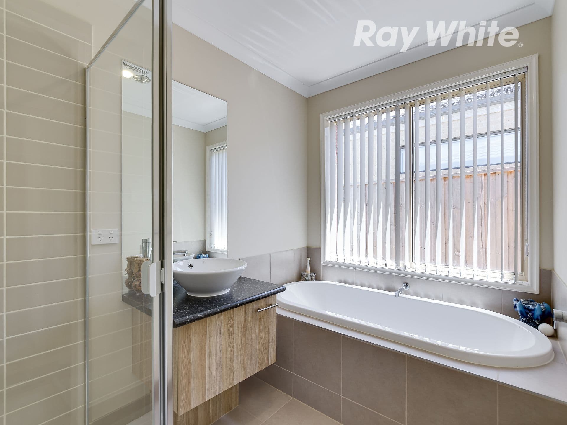 33 Paramount Rise, Wollert VIC 3750, Wollert - Thumbnail 7