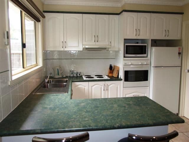 4 Crammond Road, COWES VIC 3922, Cowes - Thumbnail 2