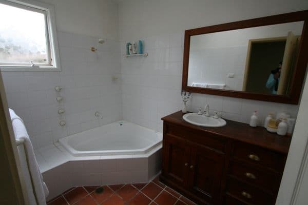 35 Washington Avenue, NIAGARA PARK NSW 2250, Niagara Park - Thumbnail 6
